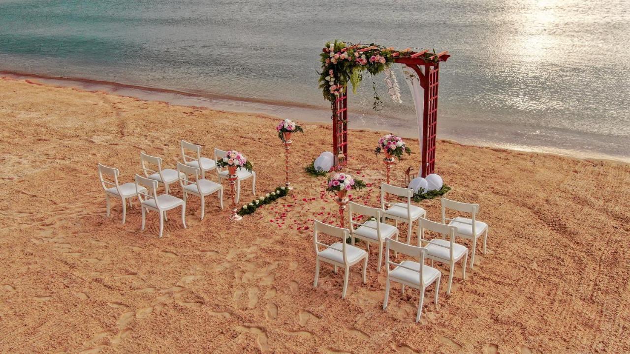 Pantai Indah Lagoi Bintan Екстериор снимка